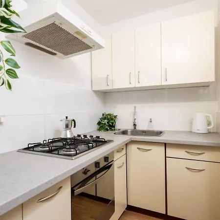 Apartment The Orange Oasis Mokotow